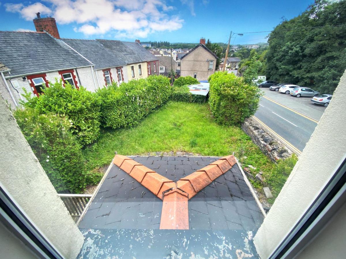 Large House On The Edge Of The Brecon Beacons Villa Beaufort Exterior foto